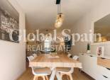 Wederverkoop - Appartement -
Albir - center