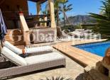 Wederverkoop - VILLA -
ALFAZ DEL PI