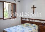 Resale - VILLA -
ORIHUELA COSTA - Punta Prima