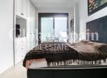 Resale - VILLA -
ROJALES