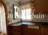 Wederverkoop - APPARTEMENT -
TORREVIEJA - Las Piscinas Naturales