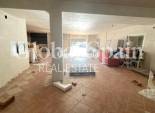 Odsprzedaż - WILLA  -
TORREVIEJA - 