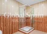 Wiederverkauf - VILLA -
CIUDAD QUESADA