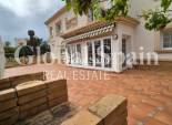 Revente - VILLA -
ORIHUELA - Inland