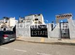 Resale - HOUSE -
ORIHUELA - Entre Naranjos