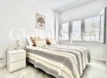 Resale - APARTMENT -
LA ZENIA - Costa Blanca