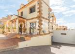 Revente - VILLA -
TORREVIEJA - Aguas nuevas 2