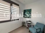 Venta - VILLA -
SAN MIGUEL DE SALINAS - Urbanizacion Blue Lagoon