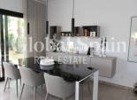 Wederverkoop - VILLA -
ROJALES - Inland