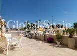 Resale - HOUSE -
ORIHUELA COSTA - La Regia