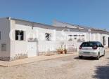 Wiederverkauf - HAUS -
DAYA NUEVA - Costa Blanca