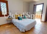 Wederverkoop - VILLA -
ELCHE - Costa Blanca