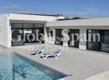 Resale - VILLA -
CALASPARRA - Inland