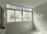 Wederverkoop - APPARTEMENT -
TORREVIEJA - Playa del Acequión