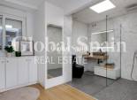 Revente - APPARTEMENT -
TORREVIEJA - Center