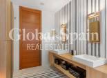 Venta - APARTAMENTO -
TORREVIEJA - Paseo maritimo