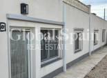 Resale - VILLA -
CREVILLENTE