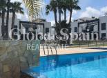 Wiederverkauf - WOHNUNG -
LA ZENIA - Costa Blanca