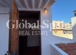 Resale - APARTMENT -
TORREVIEJA - Center