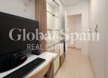 Resale - APARTMENT -
TORREVIEJA - Center