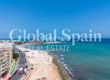Revente - APPARTEMENT -
TORREVIEJA - Playa del Cura