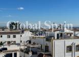 Resale - HOUSE -
ORIHUELA - Inland