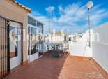 Resale - House -
TORREVIEJA - La Siesta