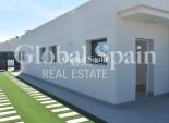 Resale - VILLA -
CALASPARRA - Inland