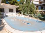 Wiederverkauf - VILLA -
DEHESA DE CAMPOAMOR - Costa Blanca