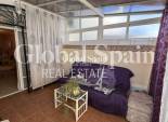 Resale - HOUSE -
TORREVIEJA - Calas blanca