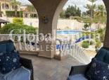 Resale - VILLA -
ALMORADÍ
