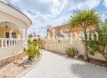 Revente - VILLA -
CIUDAD QUESADA