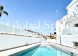 Wederverkoop - VILLA -
VILLAMARTÍN - Costa Blanca