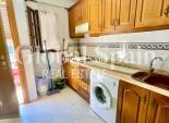 Wiederverkauf - WOHNUNG -
TORREVIEJA - Torreblanca