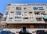 Venta - APARTAMENTO -
TORREVIEJA - Antonio Machado