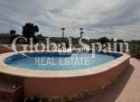 Wederverkoop - HUIS -
DOLORES - Costa Blanca