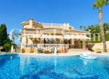 Revente - VILLA -
CIUDAD QUESADA