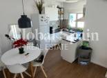Resale - APARTMENT -
TORREVIEJA - Punta Prima