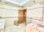 Wiederverkauf - PENTHOUSE -
TORREVIEJA - Center