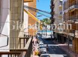 Resale - APARTMENT -
TORREVIEJA - Paseo maritimo