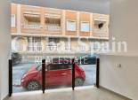 Wiederverkauf - WOHNUNG -
TORREVIEJA - Habaneras