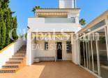 Venta - VILLA -
VILLAMARTÍN - Costa Blanca