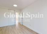 Revente - APPARTEMENT -
ORIHUELA COSTA - VILLAMARTÍN