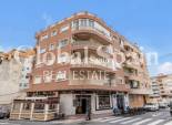 Wiederverkauf - WOHNUNG -
TORREVIEJA - Playa del cura
