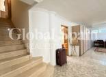 Wederverkoop - VILLA -
ROJALES - La Fiesta
