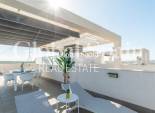Wiederverkauf - WOHNUNG -
EL RASO - Costa Blanca