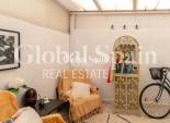 Resale - HOUSE -
ORIHUELA COSTA - La Regia