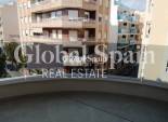 Wederverkoop - APPARTEMENT -
TORREVIEJA - CENTRE PLAYA DEL CURA LAS PISCINAS