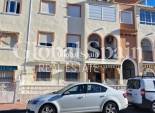 Wiederverkauf - WOHNUNG -
TORREVIEJA - Playa De Los Náufragos