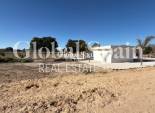 Resale - LAND -
ALGORFA - Inland